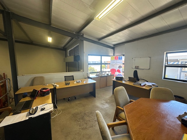 To Let commercial Property for Rent in Maitland Western Cape
